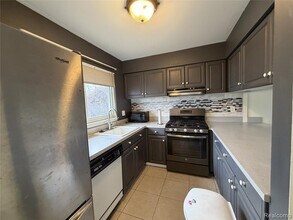 1780 E Thirteen Mile Rd in Madison Heights, MI - Building Photo - Building Photo