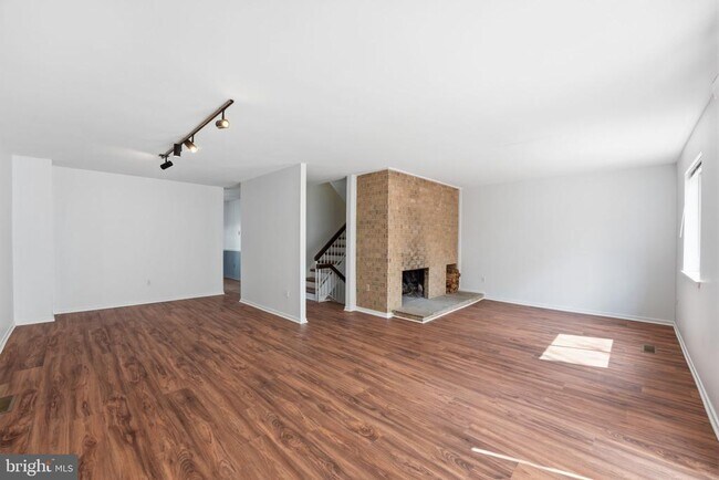 1747 Cy Ct in Vienna, VA - Building Photo - Building Photo