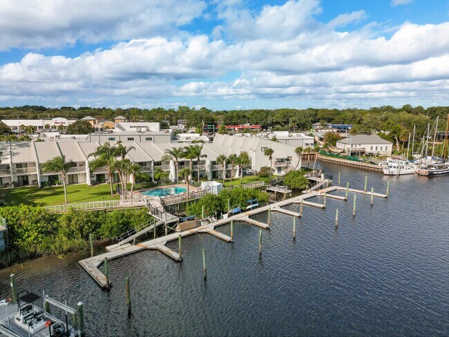 909 S Ponce De Leon Blvd in St. Augustine, FL - Building Photo - Building Photo