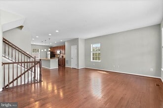 6704 Saw Mill Ct in Columbia, MD - Building Photo - Building Photo