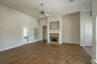 26267 Avoyelles Ave in Denham Springs, LA - Building Photo - Building Photo