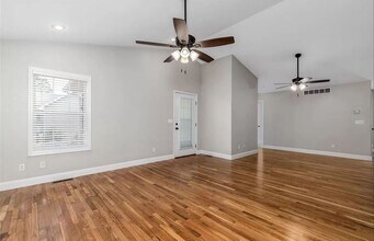 114 Mesa Dr in Waynesville, MO - Building Photo - Building Photo