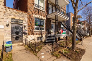 5995-6003 De Lorimier Av in Montréal, QC - Building Photo