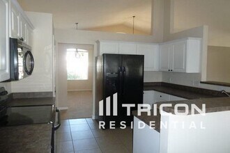 8516 Sunsprite Ct in Orlando, FL - Building Photo - Building Photo