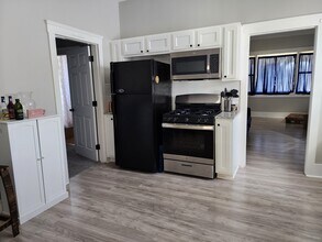 1115 E 8th St in Jeffersonville, IN - Building Photo - Building Photo