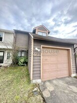 4611 Fern Oak Ct. in Virginia Beach, VA - Building Photo