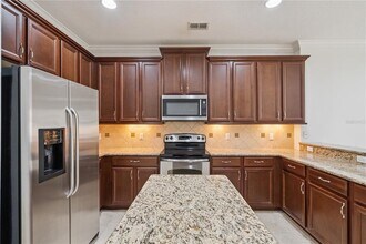 308 Terracina Dr in Sanford, FL - Building Photo - Building Photo