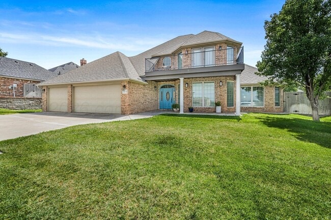 property at 25 Carnoustie Ln