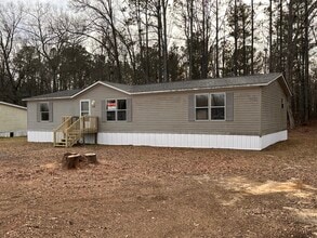 113 Willow St in Clinton, SC - Building Photo - Building Photo