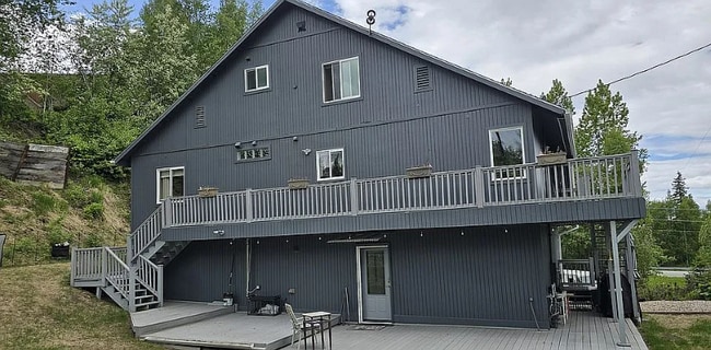 6521 Thurman Dr in Anchorage, AK - Building Photo - Building Photo