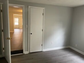 423 E Castle St in Murfreesboro, TN - Building Photo - Building Photo