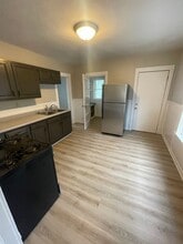 521 N 21st Ave W in Duluth, MN - Building Photo - Building Photo