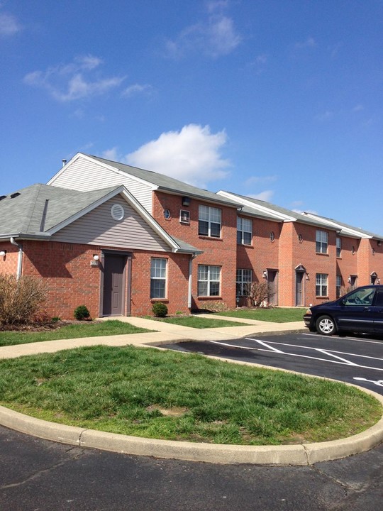 South Pointe Townhomes in Burlington, KY - Building Photo