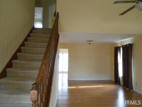 3952 N Tulipwood Ct in Bloomington, IN - Building Photo - Building Photo