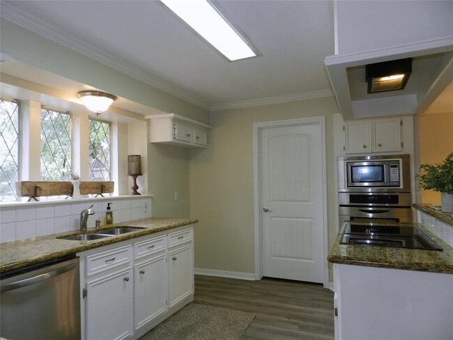 property at 9403 Oxted Ln