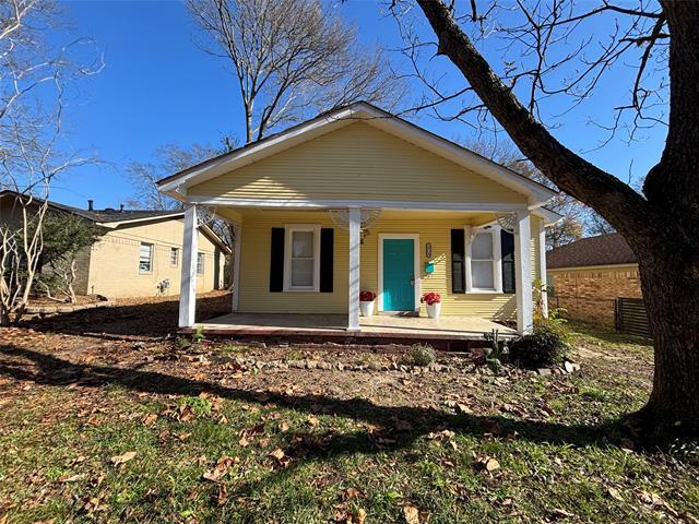 2724 Pine St in Texarkana, TX - Building Photo