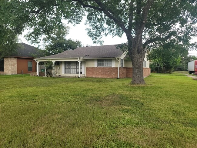 property at 5827 Reed Rd