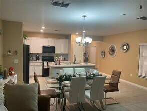 3817 Hampton Chase Ln in Sanford, FL - Building Photo - Building Photo