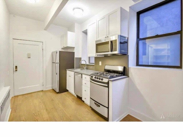 226 E 25th St-Unit -1A in New York, NY - Building Photo