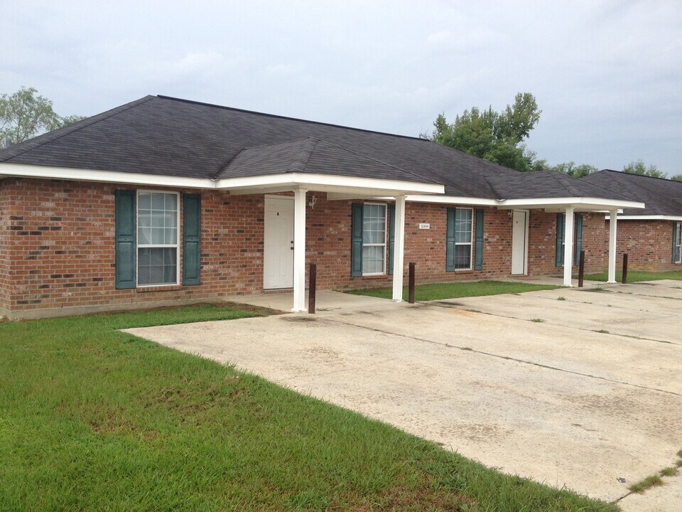 59593 Dykes Ln in Amite, LA - Building Photo