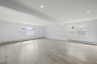 20 Geyer St in Haledon, NJ - Building Photo - Building Photo