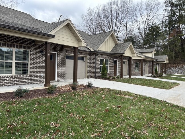 210 Cypress Ridge in Cookeville, TN - Building Photo - Building Photo
