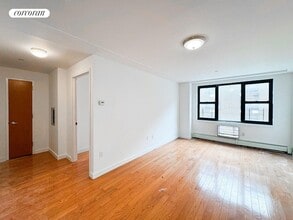 463 E 147th St in Bronx, NY - Foto de edificio - Building Photo
