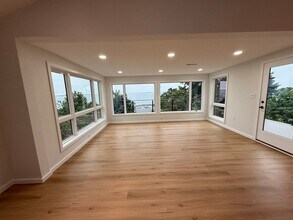50 Cliff Ave, Unit 1 in Winthrop, MA - Building Photo - Building Photo