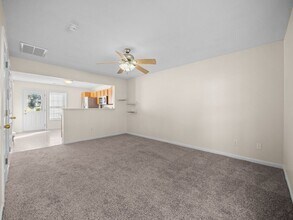 130 Cornerstone Pl in Jacksonville, NC - Building Photo - Building Photo