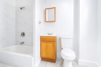 21 Tillinghast St, Unit 2 in Newark, NJ - Building Photo - Building Photo