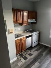 433 Lincoln Ave, Unit A3 in Orange, NJ - Foto de edificio - Building Photo