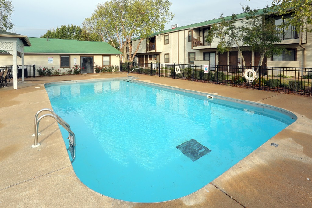 Pleasant View Apartments in Tahlequah, OK
