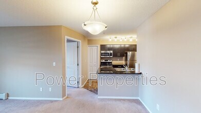 81-1281 Legacy Blvd SE in Calgary, AB - Building Photo - Building Photo