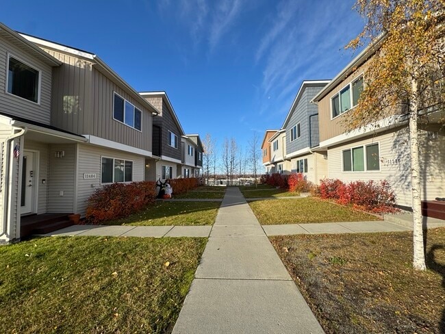 11540 Grand Cyn Lp in Anchorage, AK - Building Photo - Building Photo