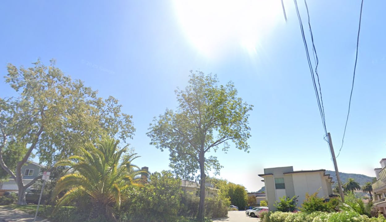 149 Carpenter St in San Luis Obispo, CA - Building Photo