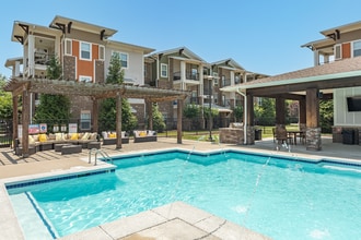 Century Autumn Wood in Murfreesboro, TN - Foto de edificio - Building Photo