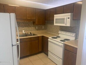 6101 Harvey St in Panama City, FL - Building Photo - Building Photo