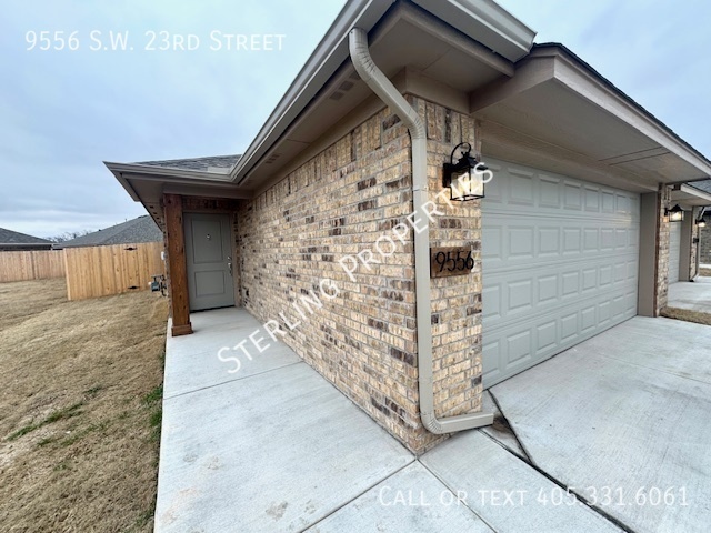 9556 SW 23rd St in Oklahoma City, OK - Building Photo - Building Photo