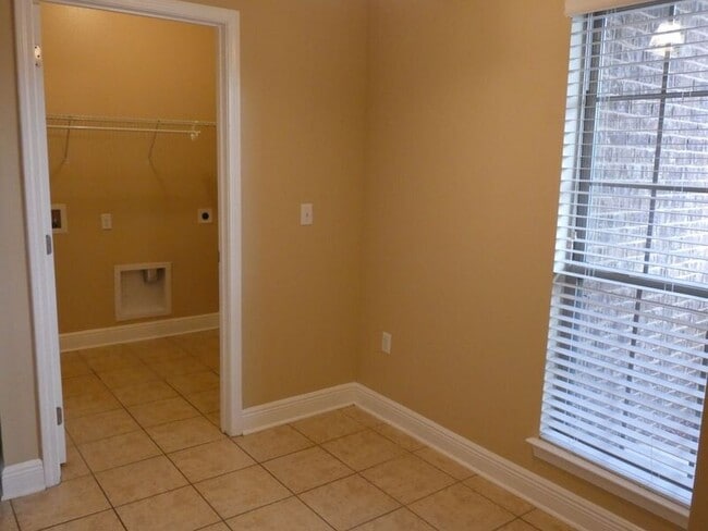 5957 Palermo Dr in Pace, FL - Building Photo - Building Photo