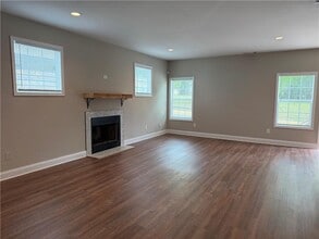 78 Liberty Court Dr in Gainesville, GA - Building Photo - Building Photo