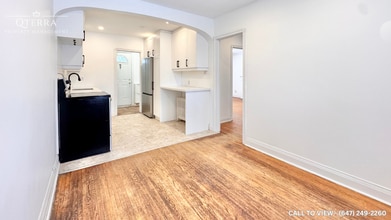 116 Parkview Hill Cres in Toronto, ON - Building Photo - Building Photo