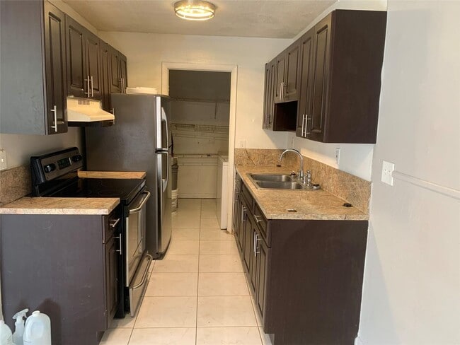 property at 1010 SW 76th Ave
