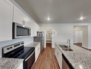 11141 Kitty Hawk Rd in South Jordan, UT - Building Photo - Building Photo