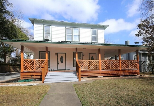 property at 4445 Rusk St