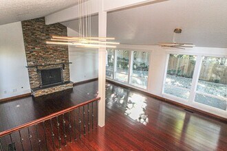 17630 17th Dr SE in Bothell, WA - Building Photo - Building Photo