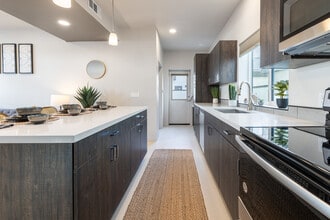 La Vida Rental Homes in Tucson, AZ - Building Photo - Interior Photo