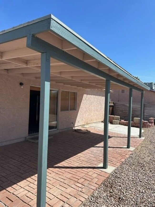 4335 Sunnyview Ct in Las Vegas, NV - Building Photo - Building Photo