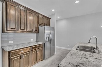 1241 Wiltshire Dr in Allen, TX - Building Photo - Building Photo