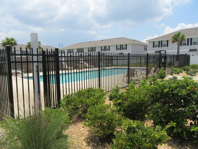 5716 Callaway Cir in Panama City, FL - Building Photo - Building Photo
