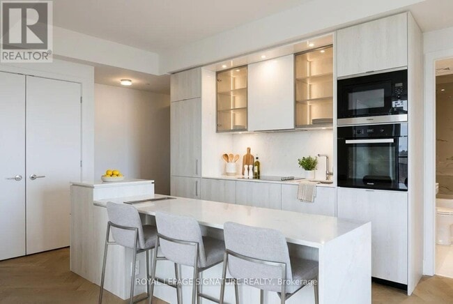 property at 11 Yorkville Ave